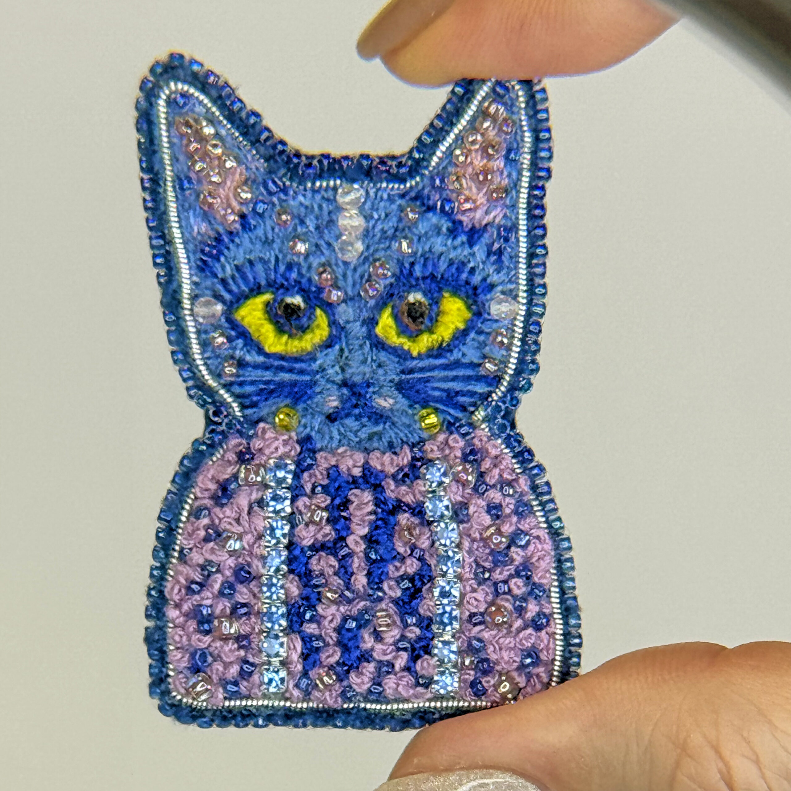 Hand-Embroidered Beaded Cat Brooch, Whimsical Animal Jewelry Gift - Image 4