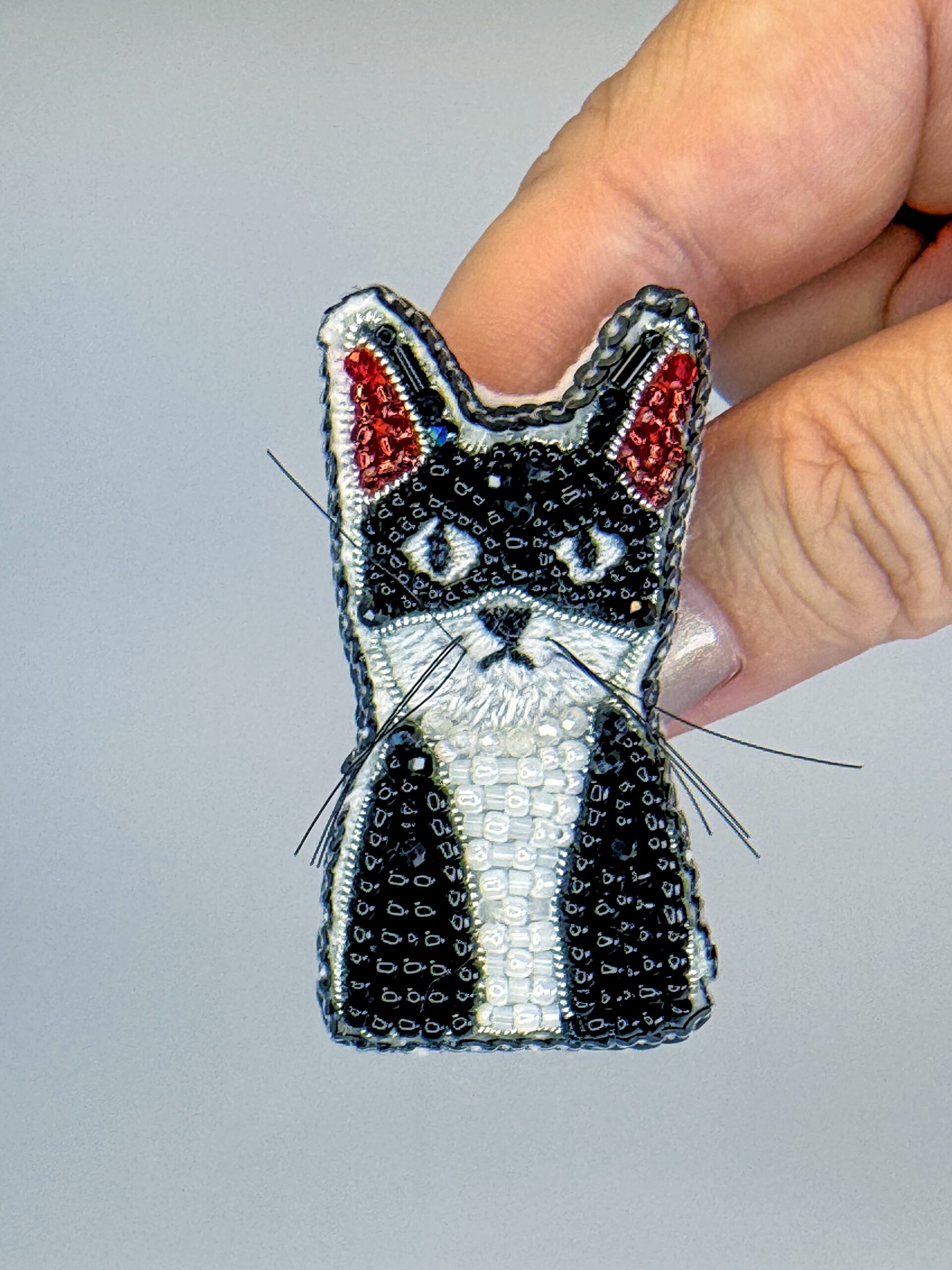 Hand Embroidered Beaded Cat Brooch, Whimsical Animal Jewelry Gift - Image 4