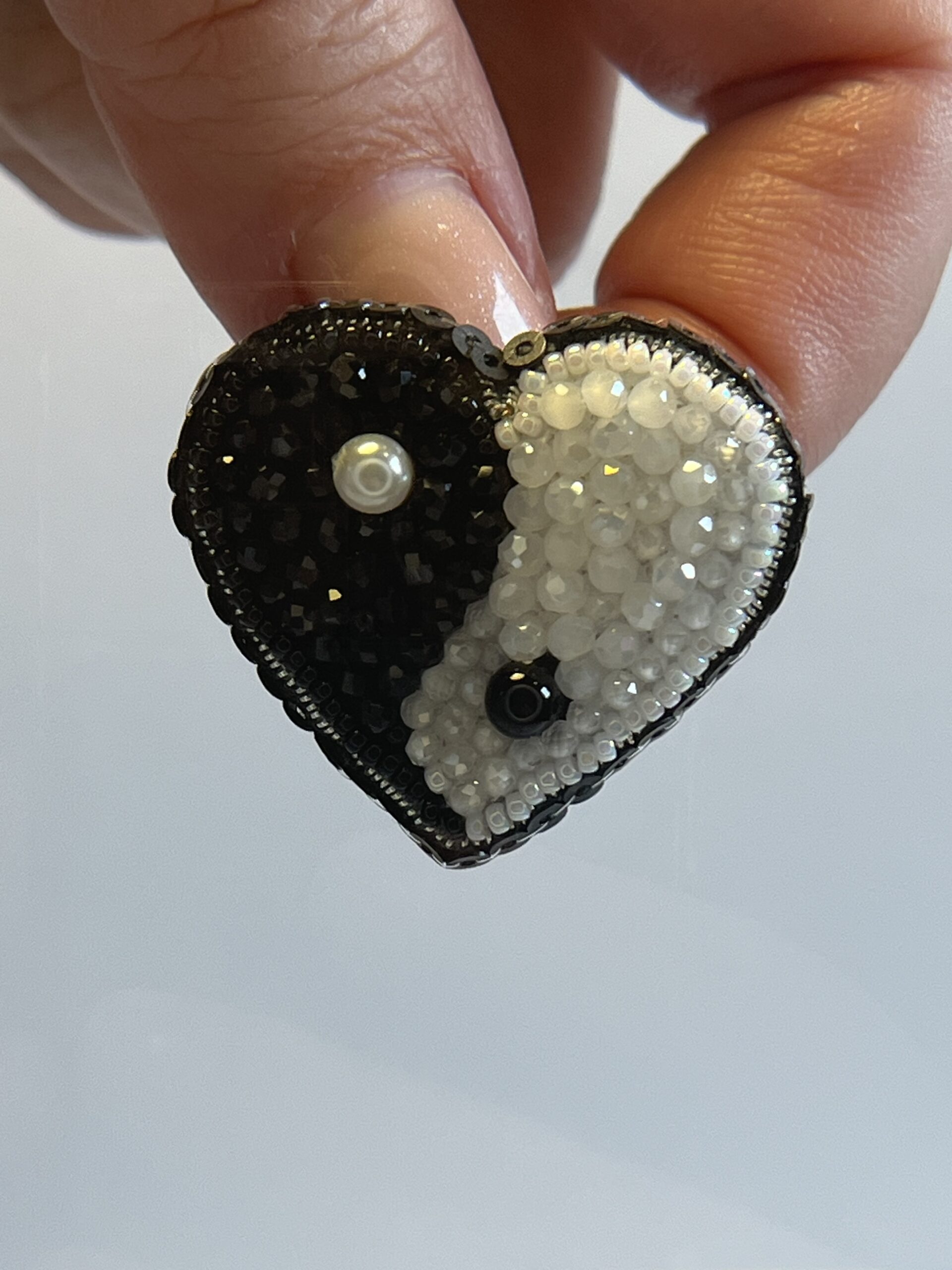 Yin Yang Heart Brooch Black White Small, Balance Heart Pin Crystal Bead, Handmade Zen Harmony Jewelry, Spiritual Gift - Image 2