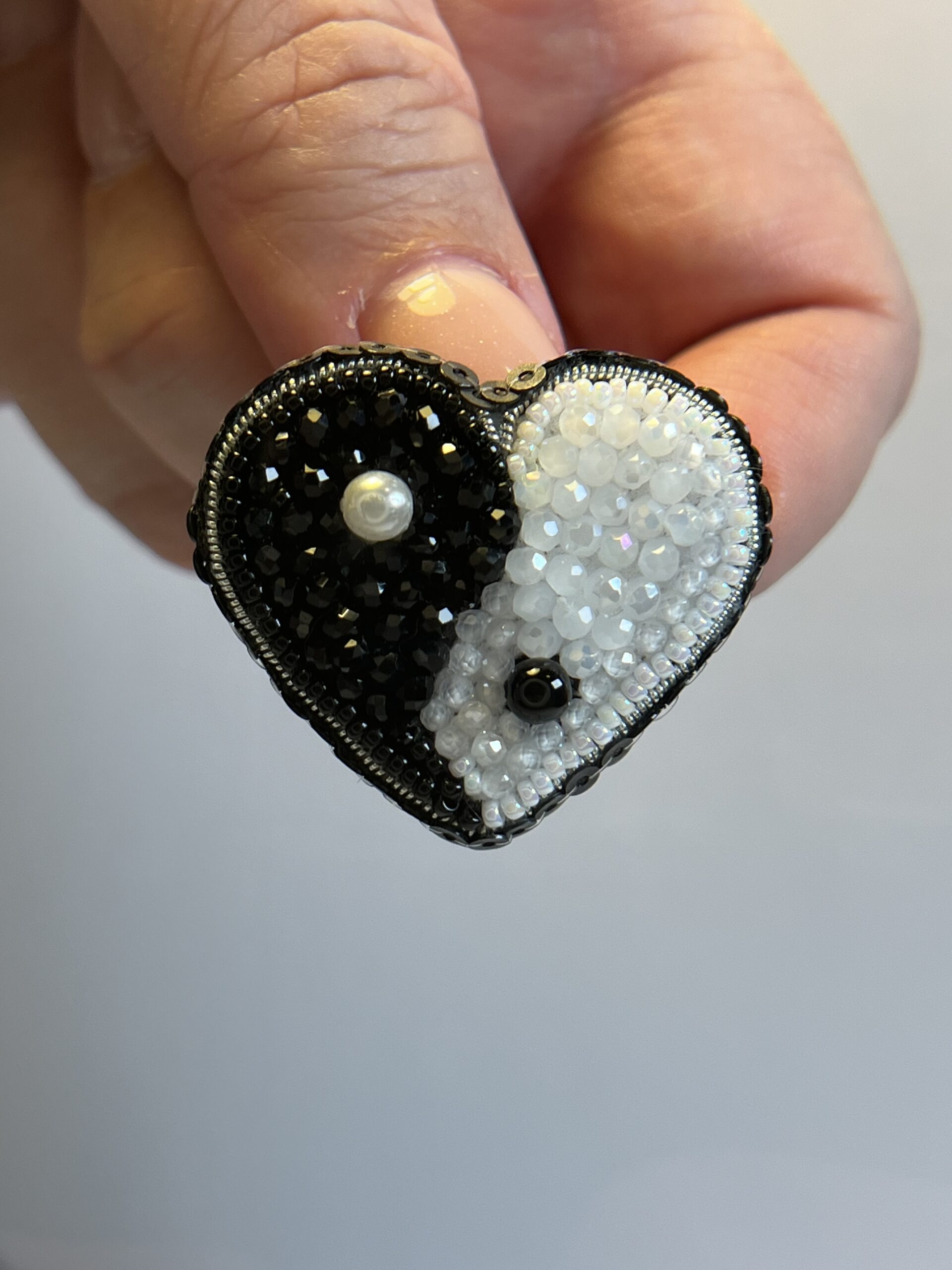 Yin Yang Heart Brooch Black White Small, Balance Heart Pin Crystal Bead, Handmade Zen Harmony Jewelry, Spiritual Gift - Image 4