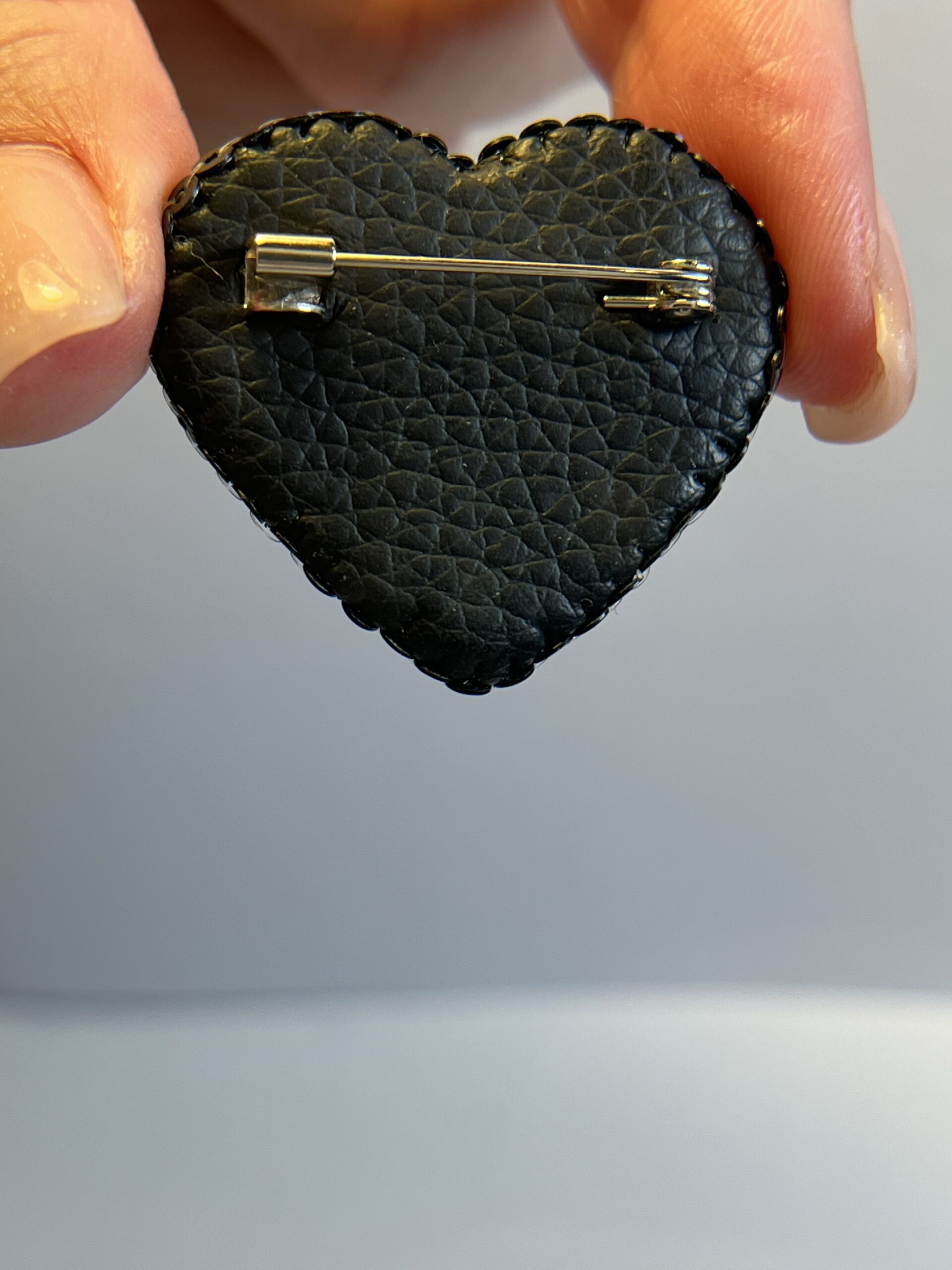 Yin Yang Heart Brooch Black White Small, Balance Heart Pin Crystal Bead, Handmade Zen Harmony Jewelry, Spiritual Gift - Image 5