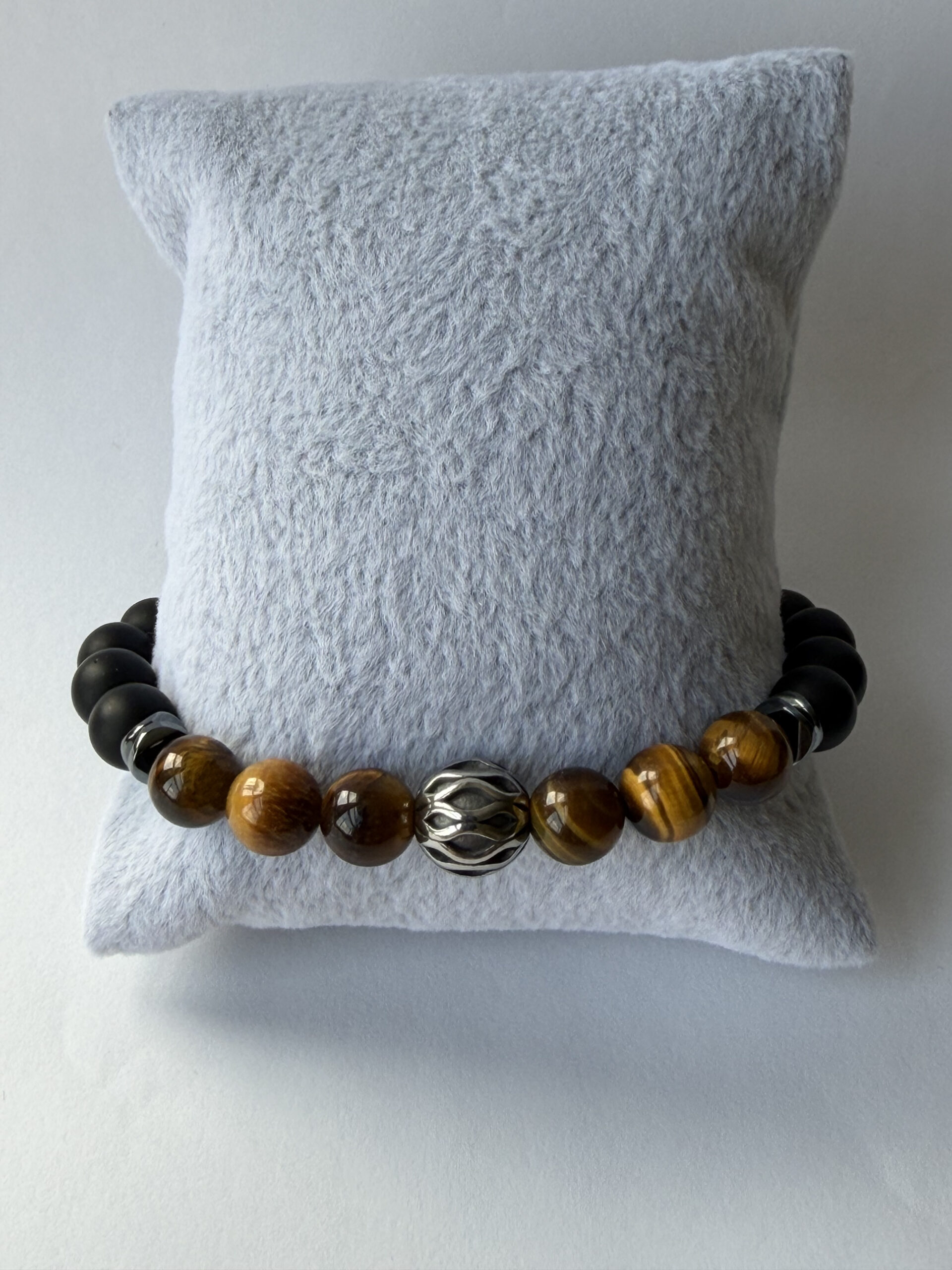 Tiger Eye and Matte Onyx Stretch Bracelet for Men, Filigree Bead, 8 mm — view 5