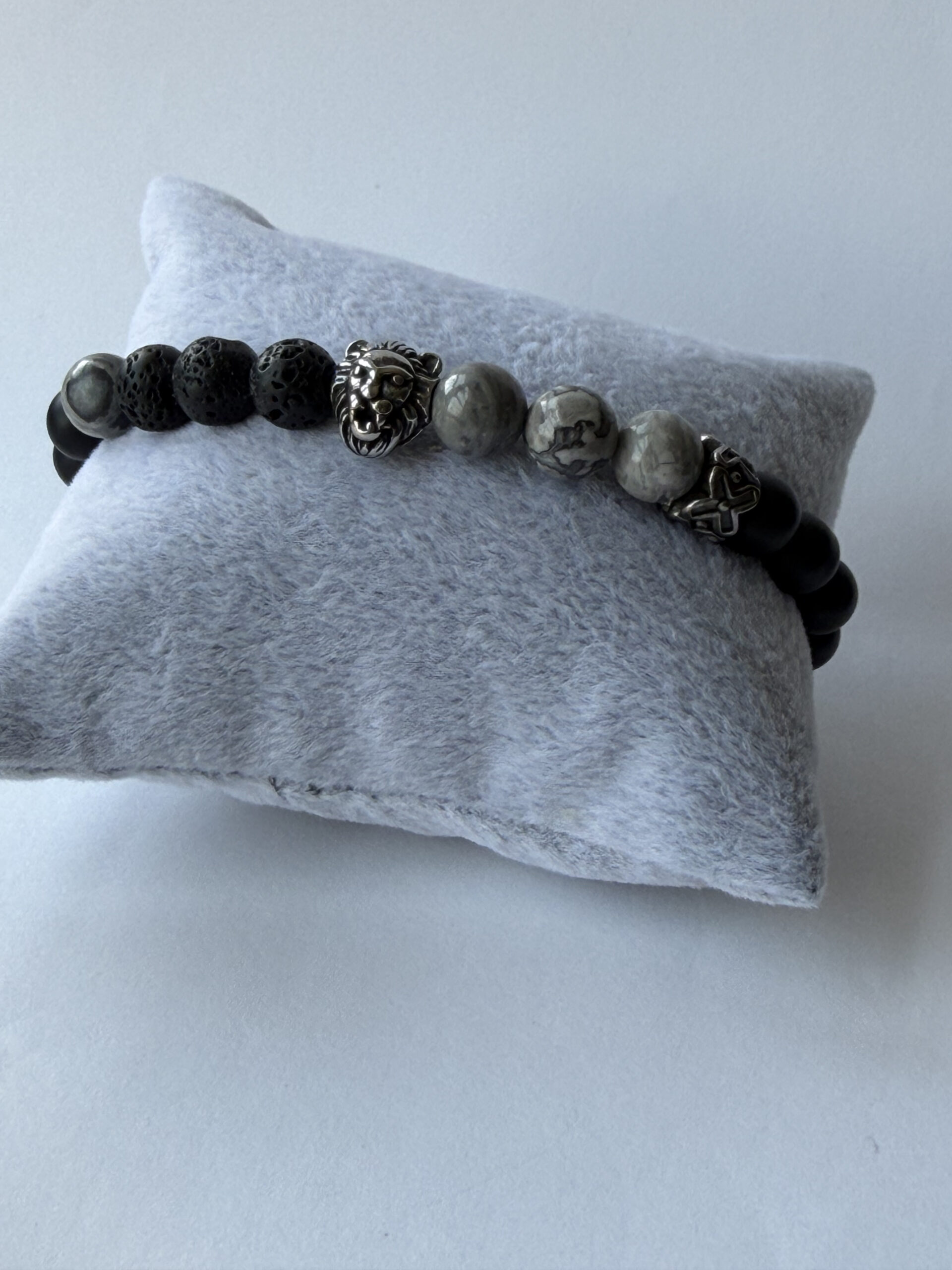 Lion Head Bracelet for Men – Matte Onyx, Lava and Grey Jasper, 8 mm Stretch — view 11