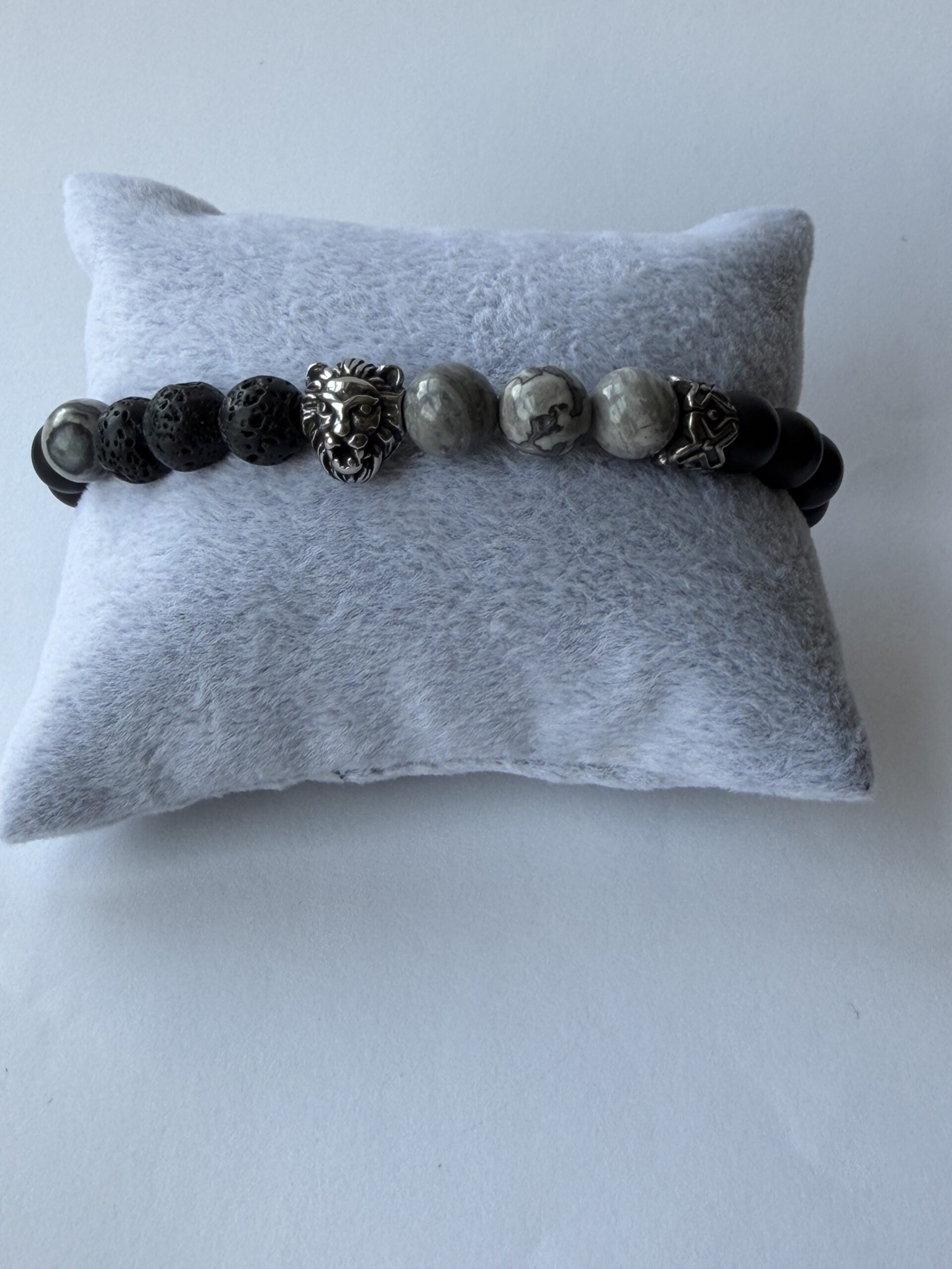 Lion Head Bracelet for Men – Matte Onyx, Lava and Grey Jasper, 8 mm Stretch — view 12