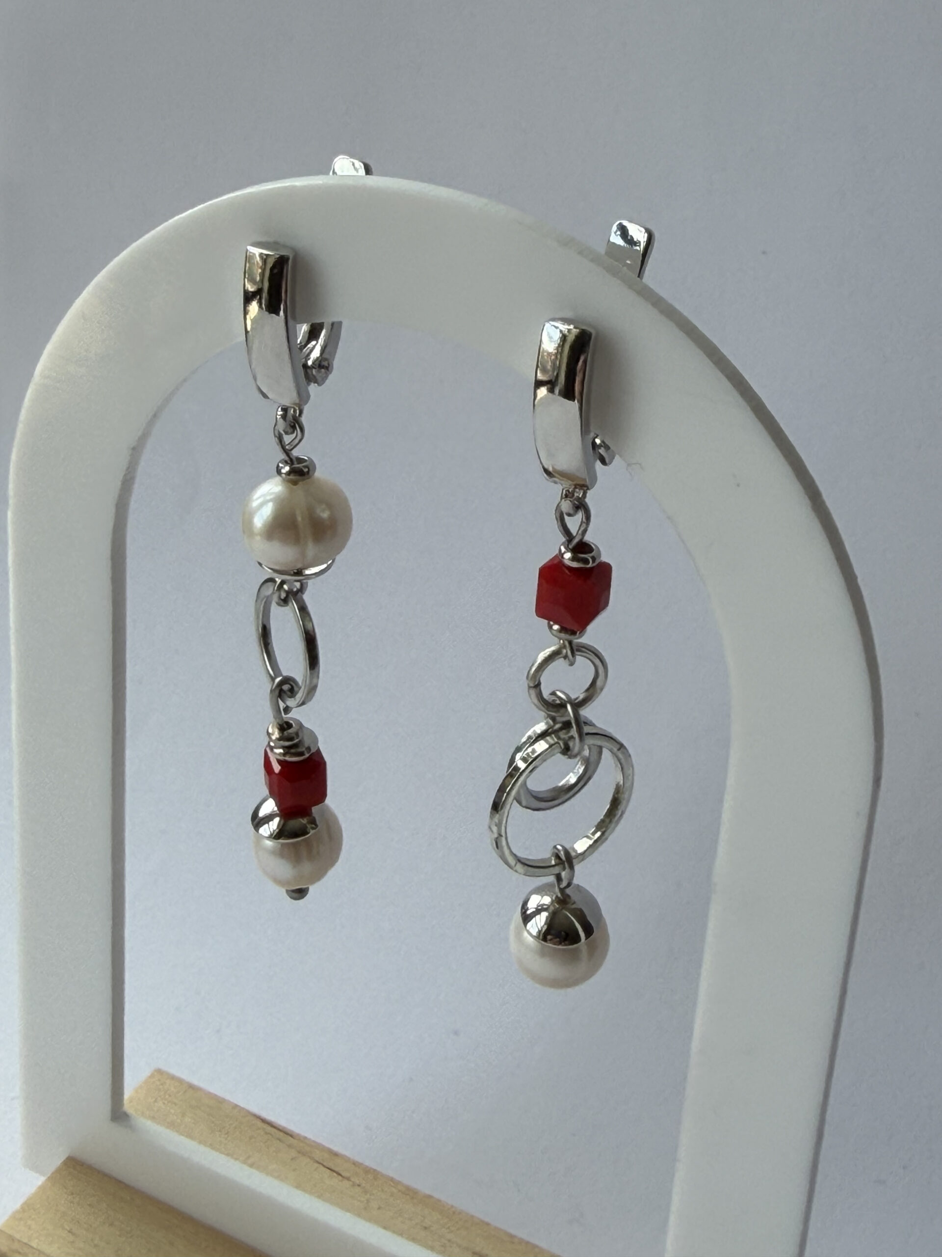 Mismatched Pearl and Red Cube Earrings – Asymmetric Silver-Tone Dangles with Open Rings — view 7