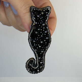 Black Faceted Glass Cat Brooch – Hand Embroidered Sitting Silhouette Sparkle Pin — featured image