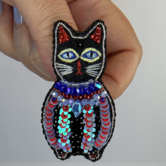 Black Cat Brooch with Sequin Coat – Hand Embroidered Face, Glass Bead Pin — featured image
